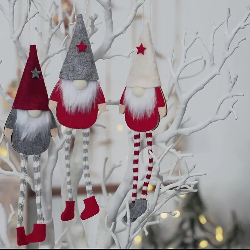 Gnome Hanging Leg Doll. Holiday Pattern